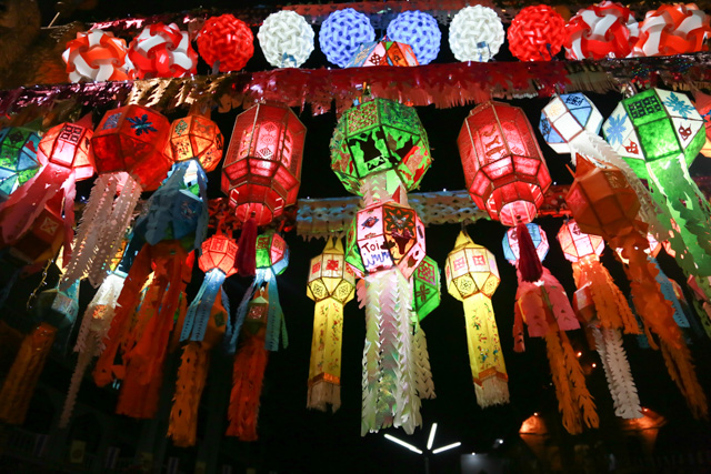 Loy Krathong